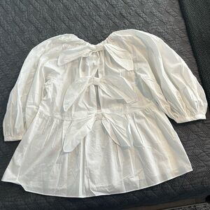 Pomander Place Bow Back Top